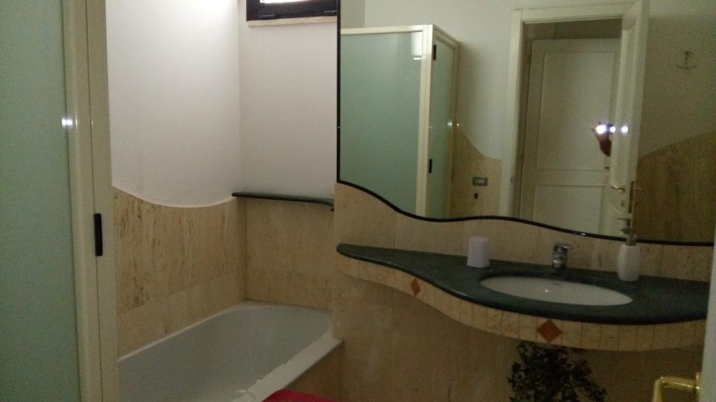 Bed and Breakfast La Terrazza Lecce Exterior foto